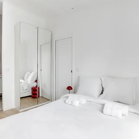 & Lumineux Parigi